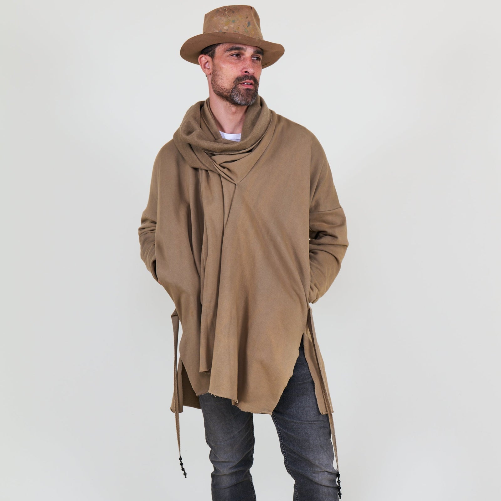 Monteluna Shalls – Buck Palmer