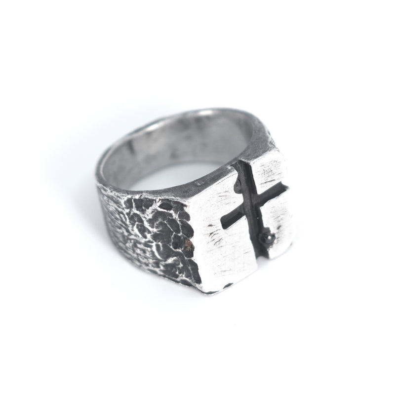 Cross Mirror Ring with Black Diamond