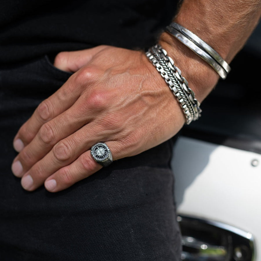 CompassRing2_900x.jpg?v=1690905195