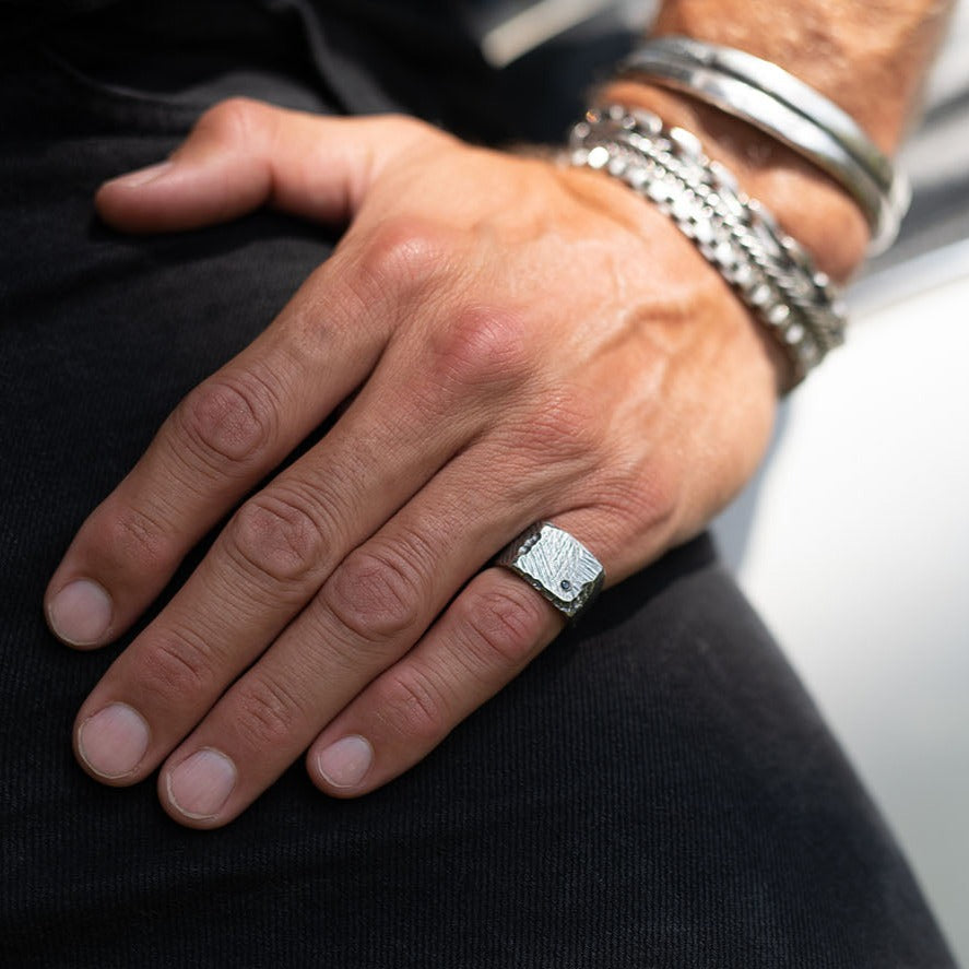 Mens square signet ring with diamond Clearance